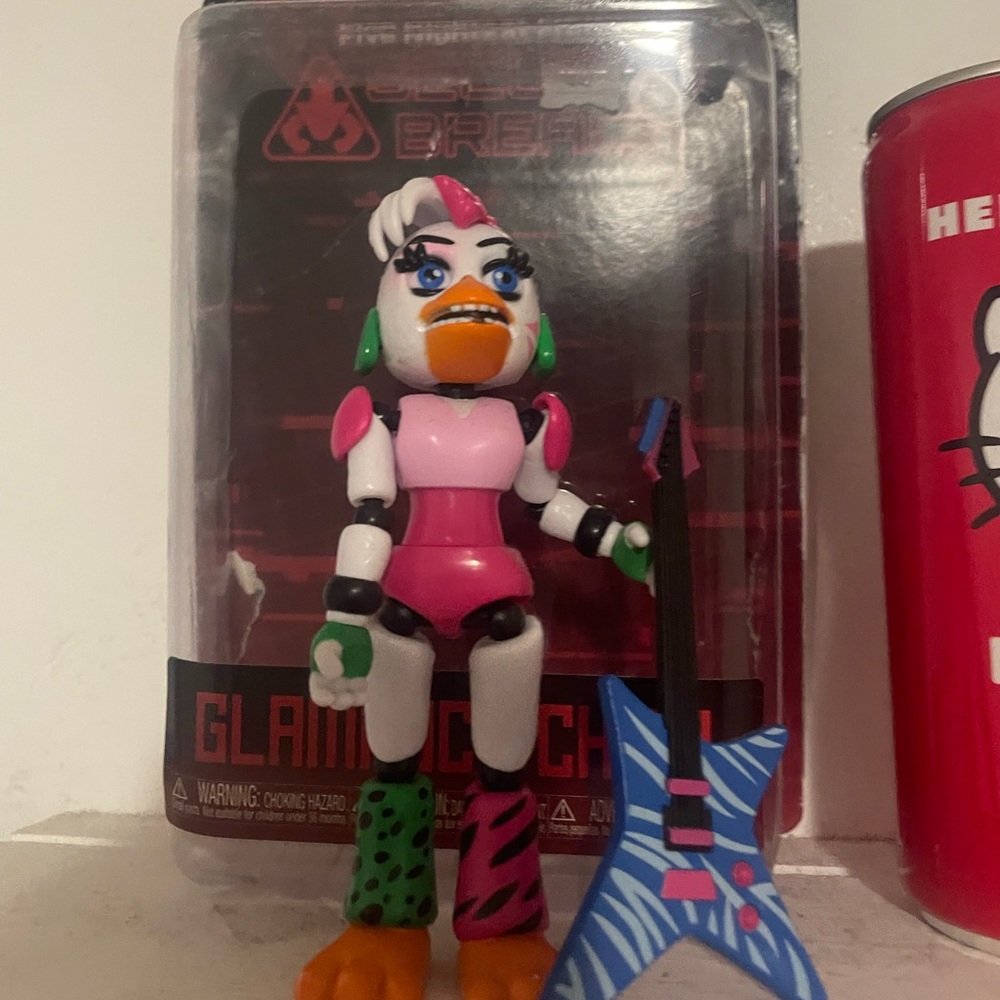 Original Glamrock Chica Figure (Fnaf Five Nights At Freddy’s Security Breach)